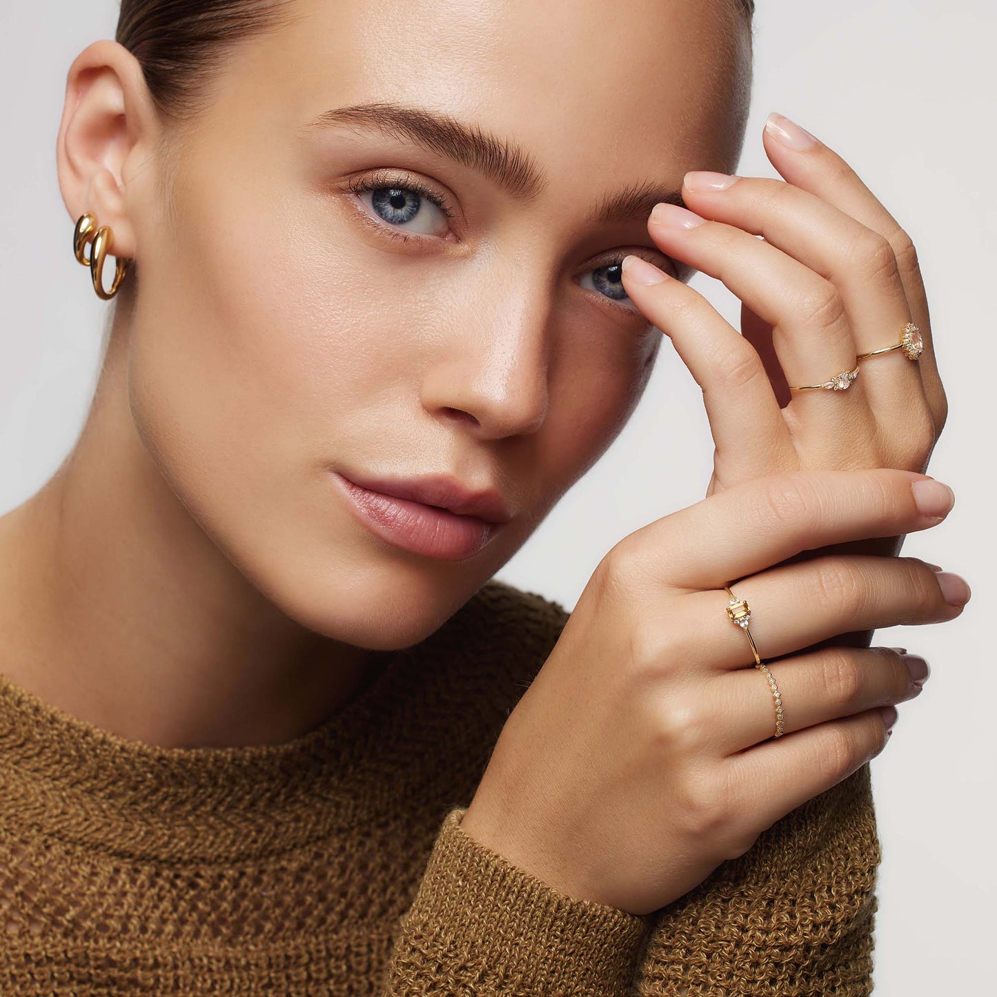 Lilac Diamond Ring | 18k Gold