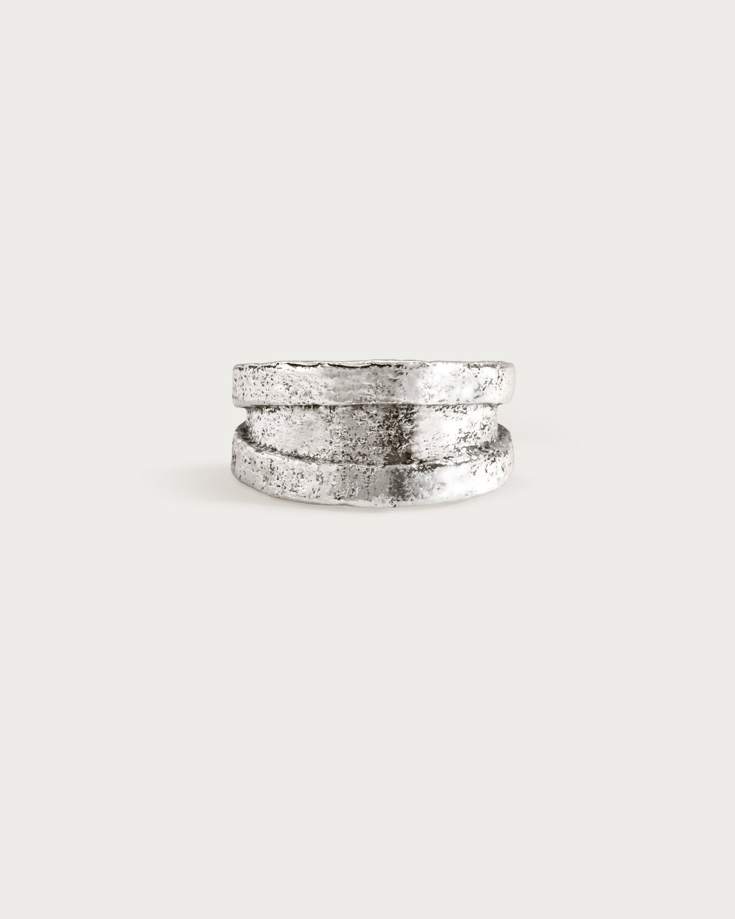 Terra Kiss Ring