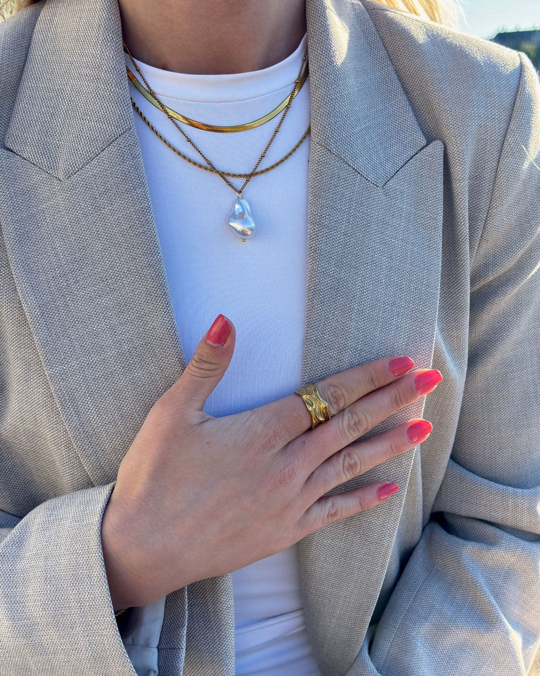 Rosa Big ring | 18K Gold