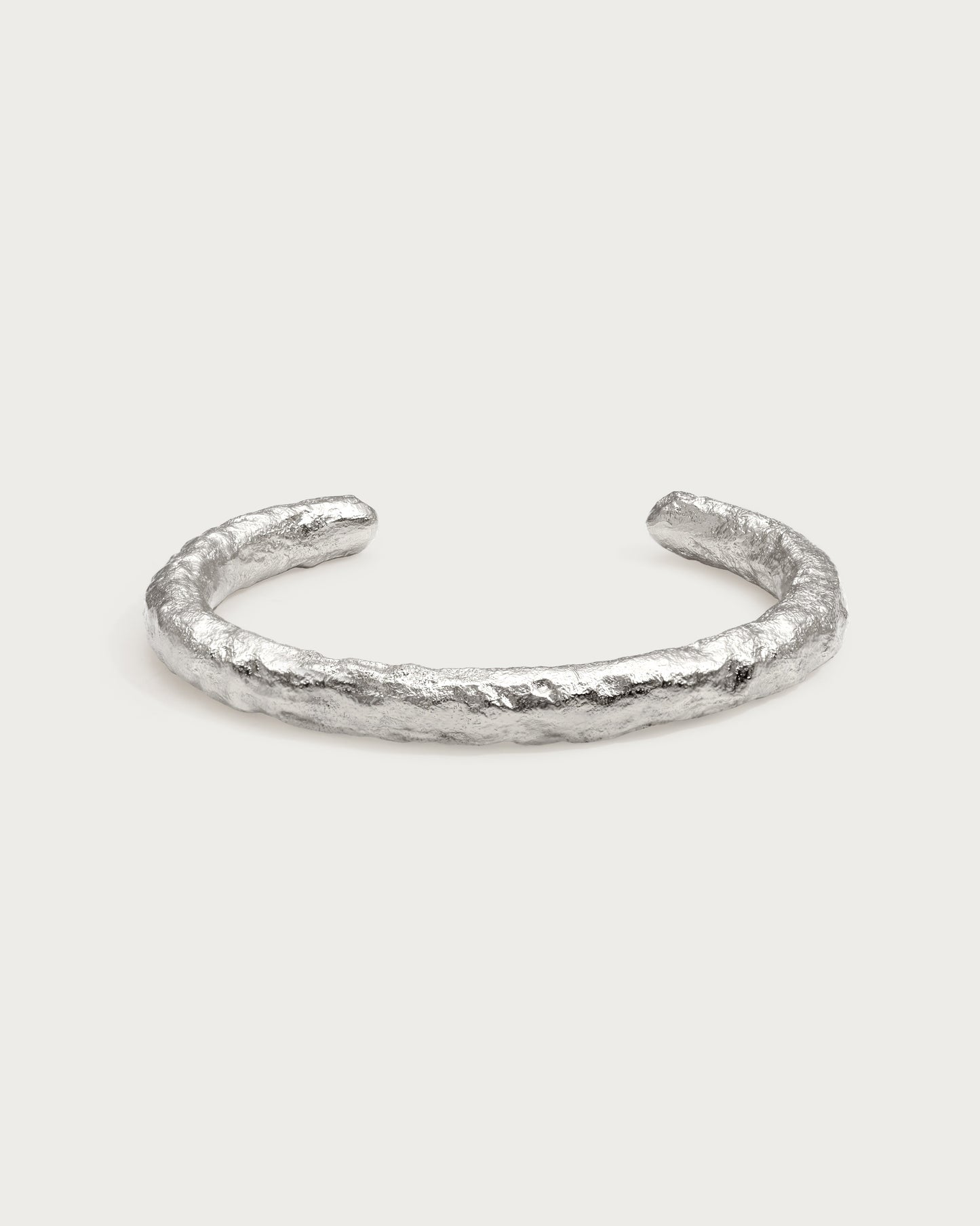 Lily Bangle in Silver