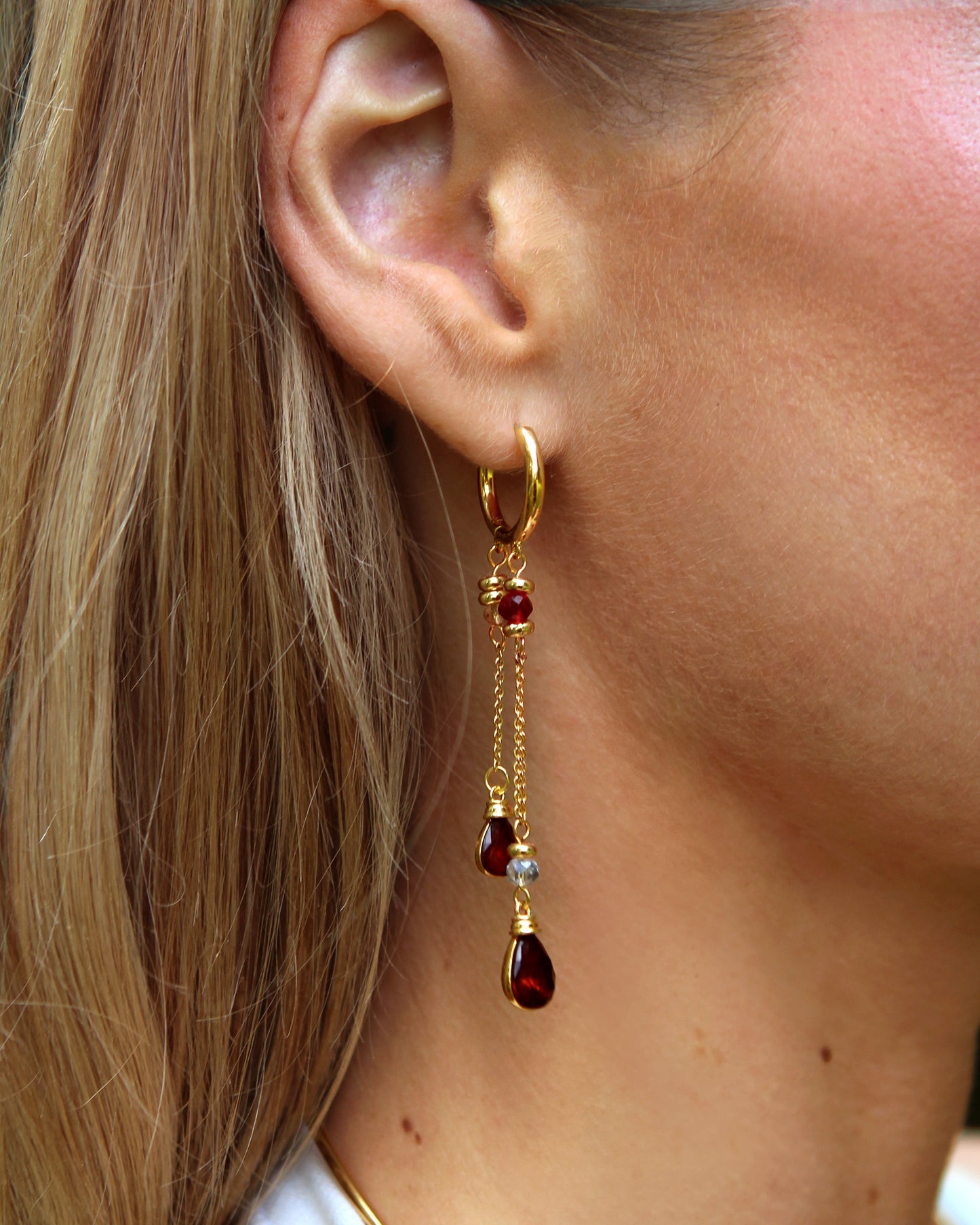 Silent Drop Earrings