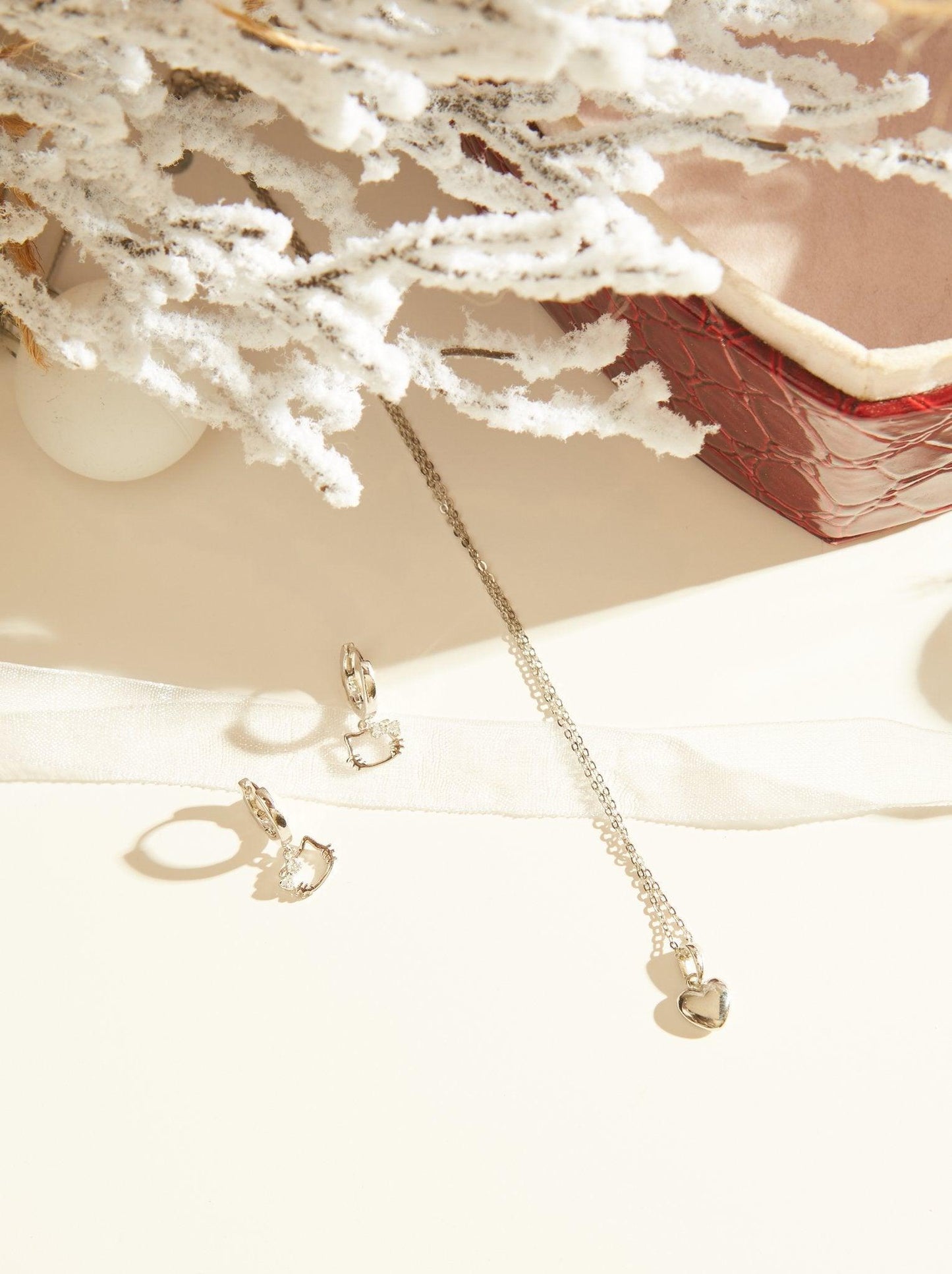 Kitty Hoop Earrings