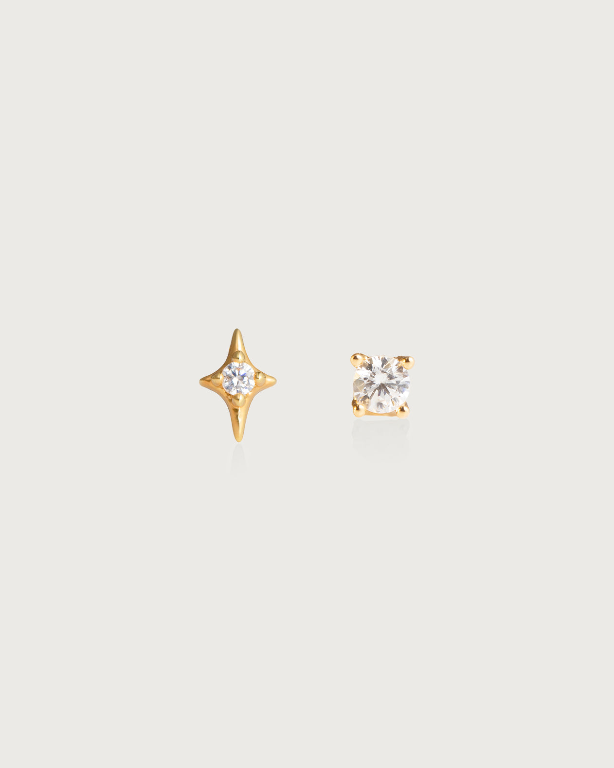 Single Sparkle Star Flat Back Helix Earring