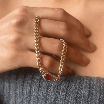 Bella Necklace