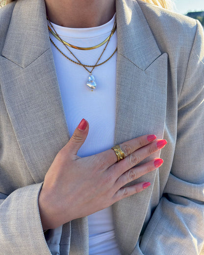 Rosa Big ring | 18K Gold