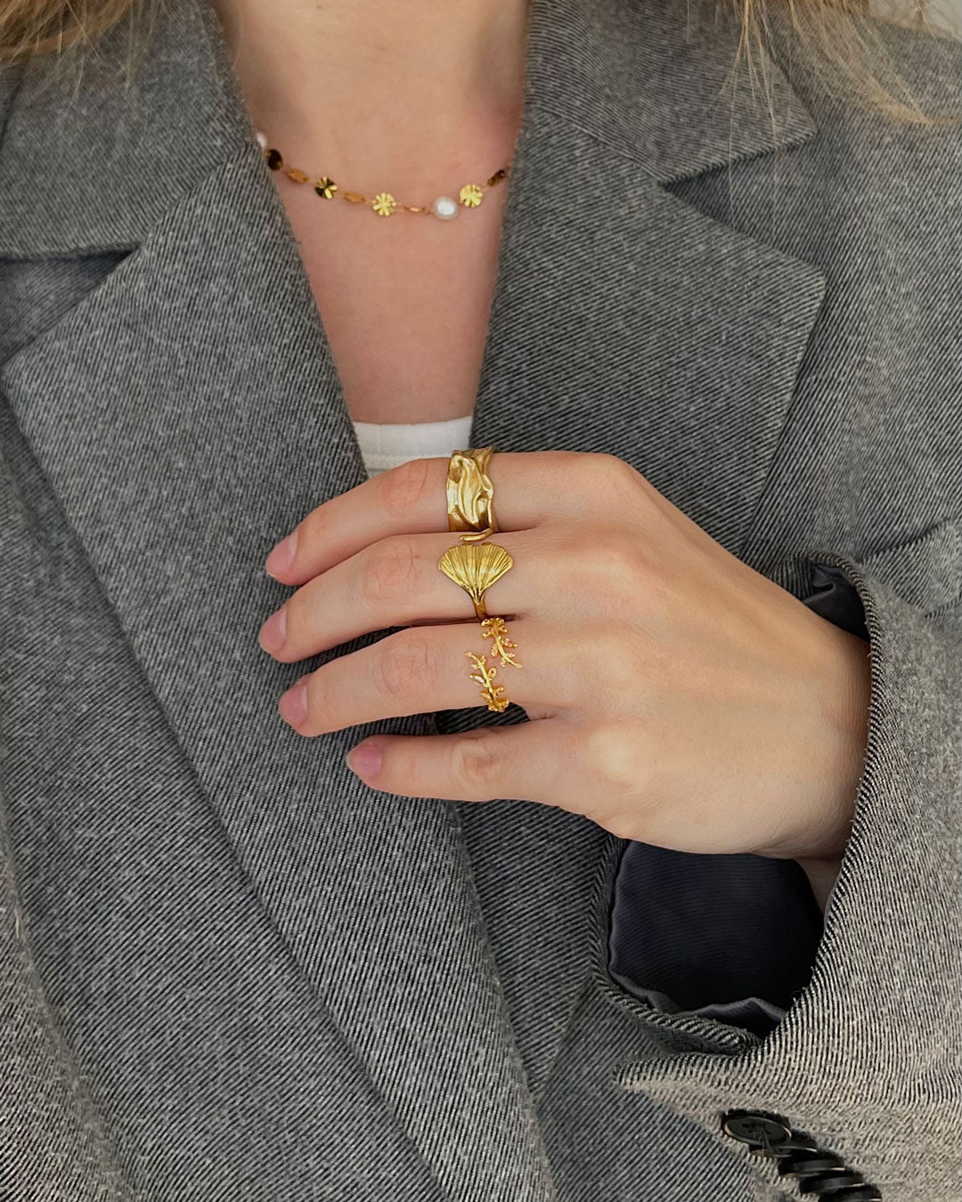 Rosa Big ring | 18K Gold