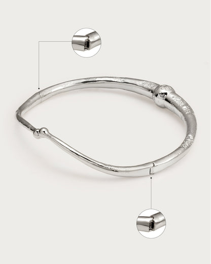 The Muse Choker in Silver
