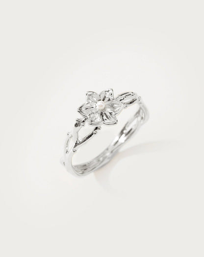 Victoria Ring in Silver