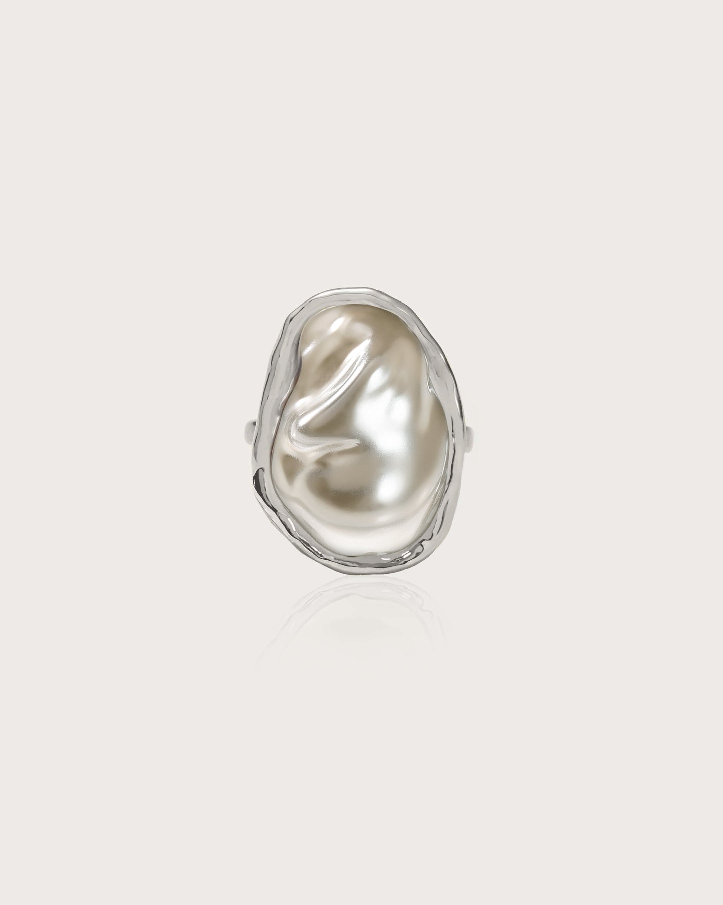 Wonder Pearl Ring in Silver