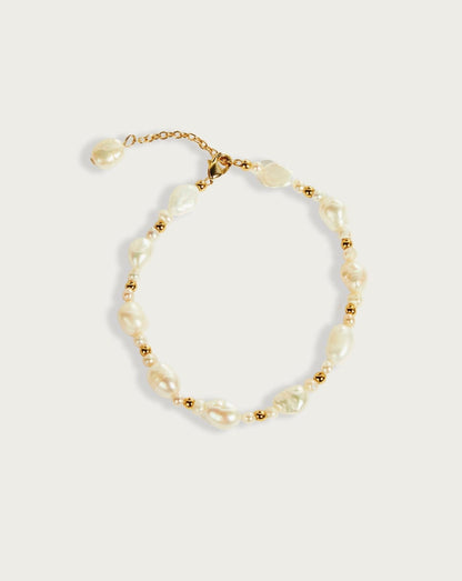 Kayla Pearl Bracelet