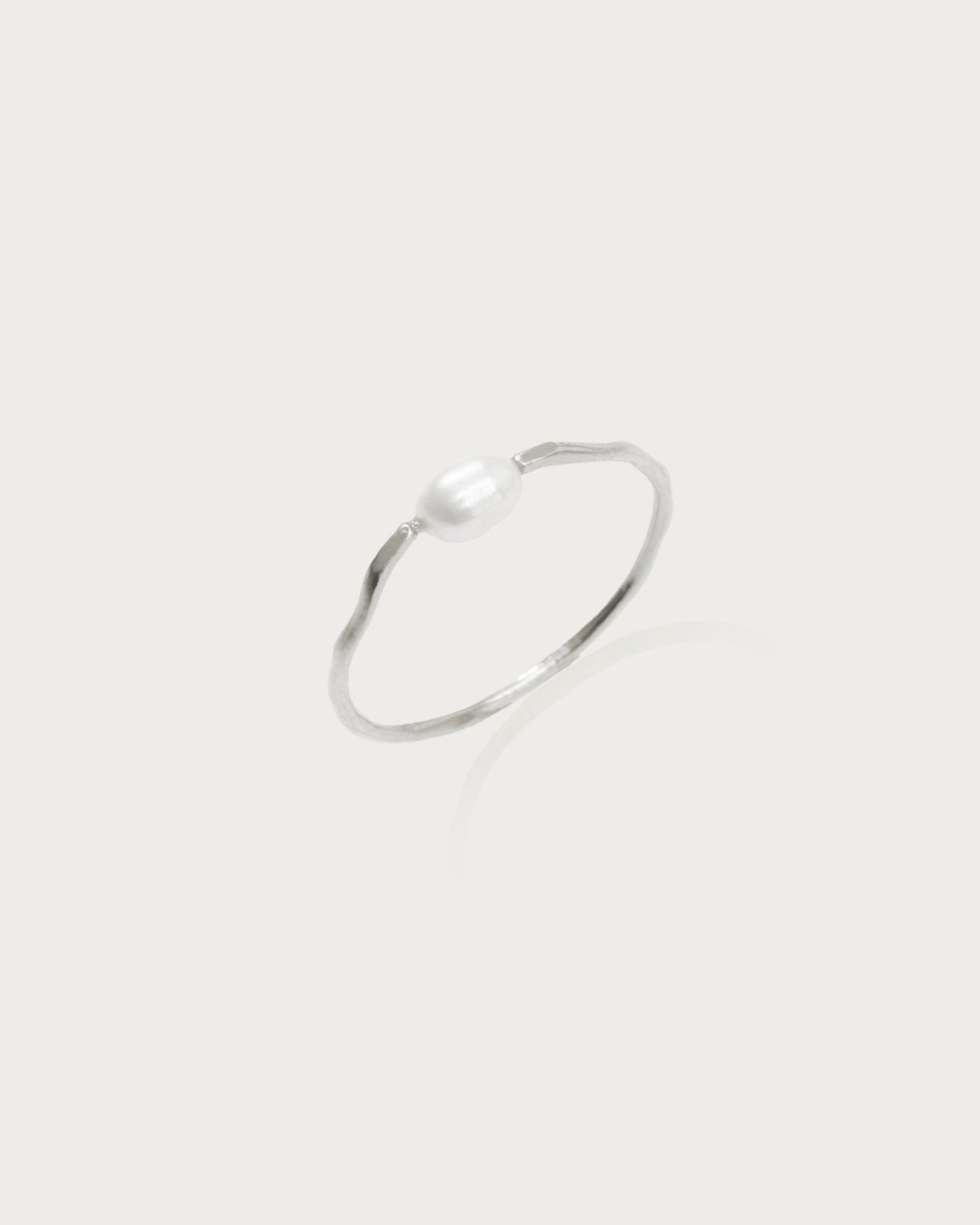 Thalassa Pearl Ring in Silver